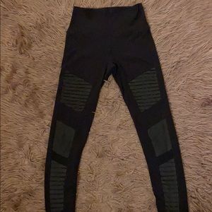 Alo Moto Legging